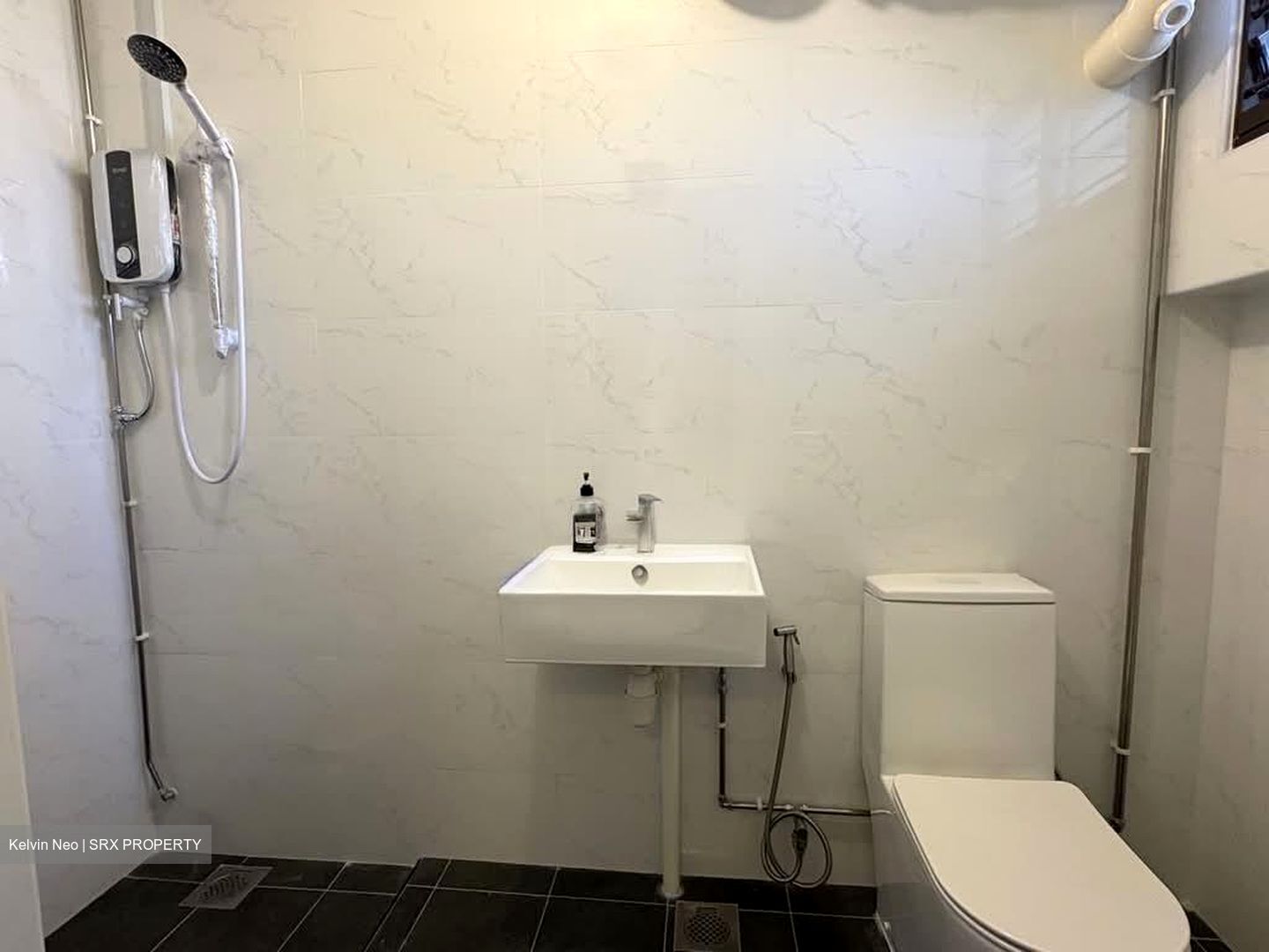 Blk 230H Tampines Street 21 (Tampines), HDB Executive #603125521